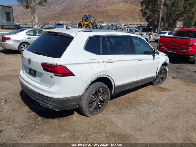 Photo 3 VIN: 3VV3B7AX1JM178303 - VOLKSWAGEN TIGUAN 