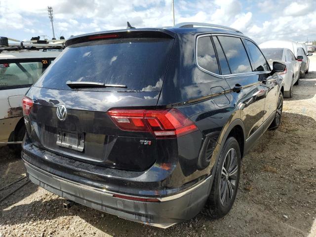 Photo 3 VIN: 3VV3B7AX1JM200655 - VOLKSWAGEN TIGUAN SE 