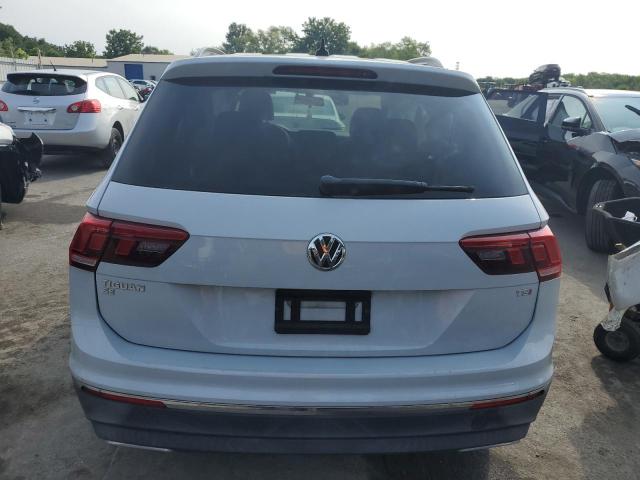 Photo 5 VIN: 3VV3B7AX1JM204513 - VOLKSWAGEN TIGUAN SE 