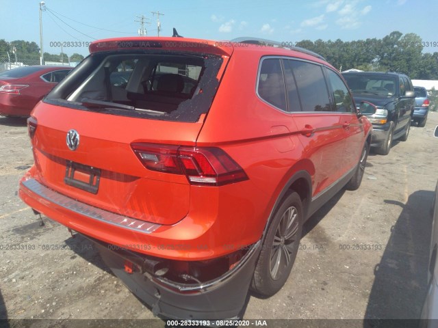 Photo 3 VIN: 3VV3B7AX1KM152270 - VOLKSWAGEN TIGUAN 