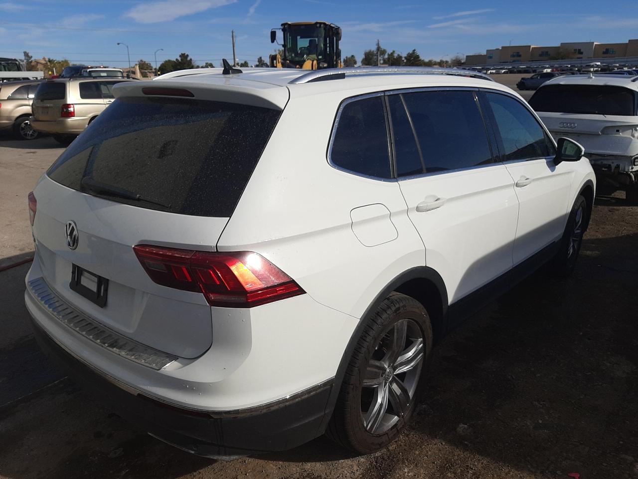 Photo 2 VIN: 3VV3B7AX1LM009109 - VOLKSWAGEN TIGUAN 