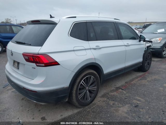 Photo 3 VIN: 3VV3B7AX2JM108048 - VOLKSWAGEN TIGUAN 