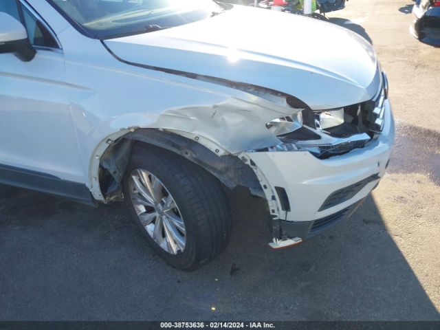 Photo 5 VIN: 3VV3B7AX2JM110284 - VOLKSWAGEN TIGUAN 