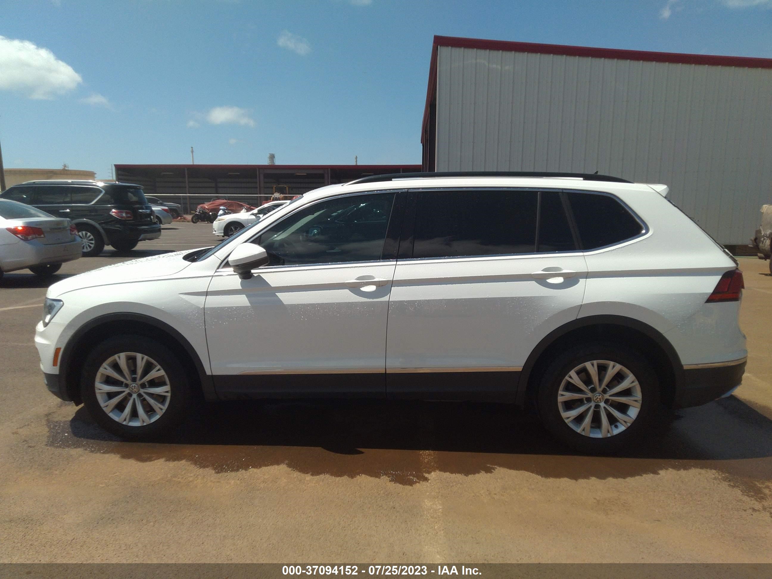 Photo 13 VIN: 3VV3B7AX2JM159436 - VOLKSWAGEN TIGUAN 