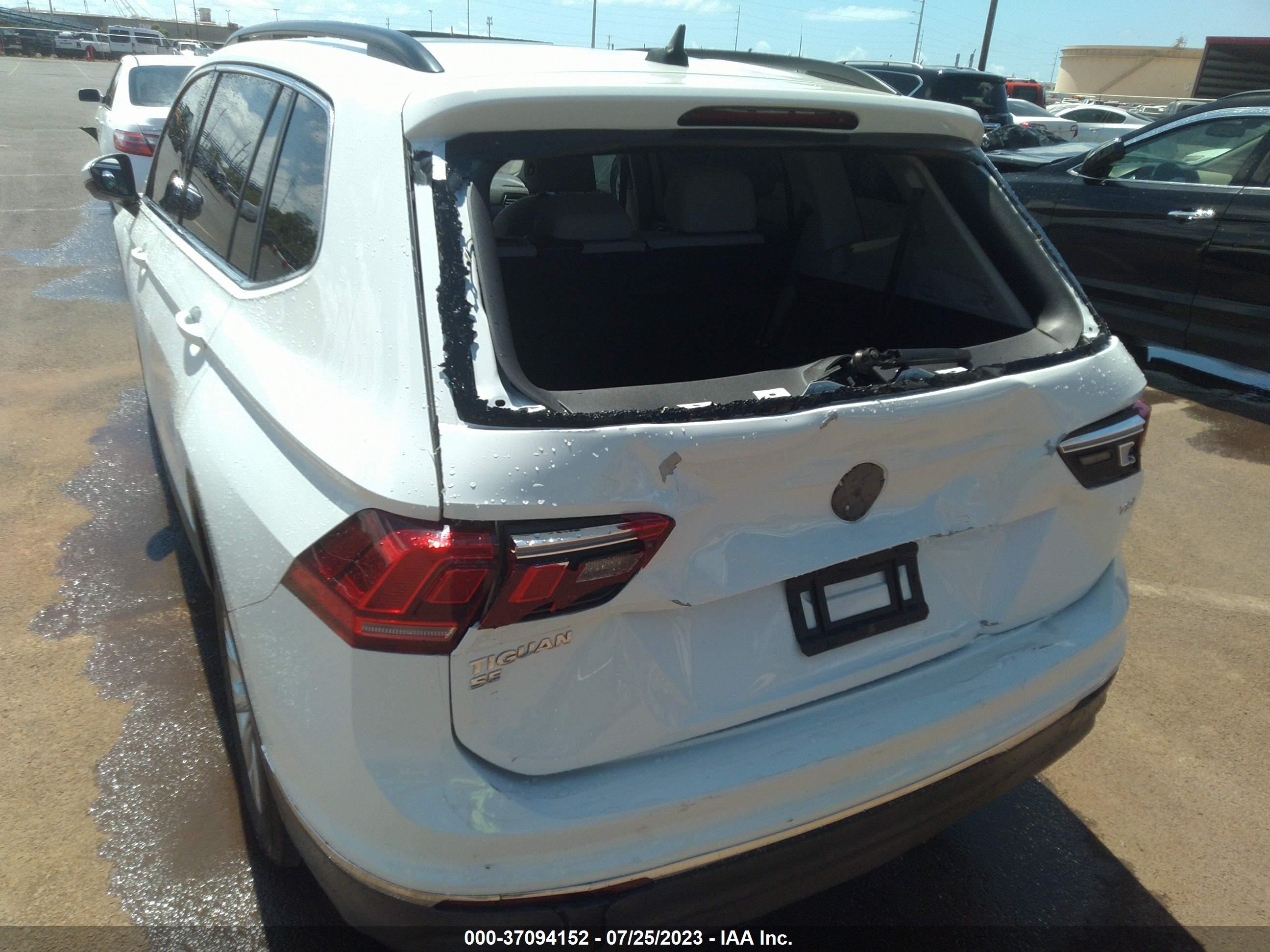 Photo 5 VIN: 3VV3B7AX2JM159436 - VOLKSWAGEN TIGUAN 