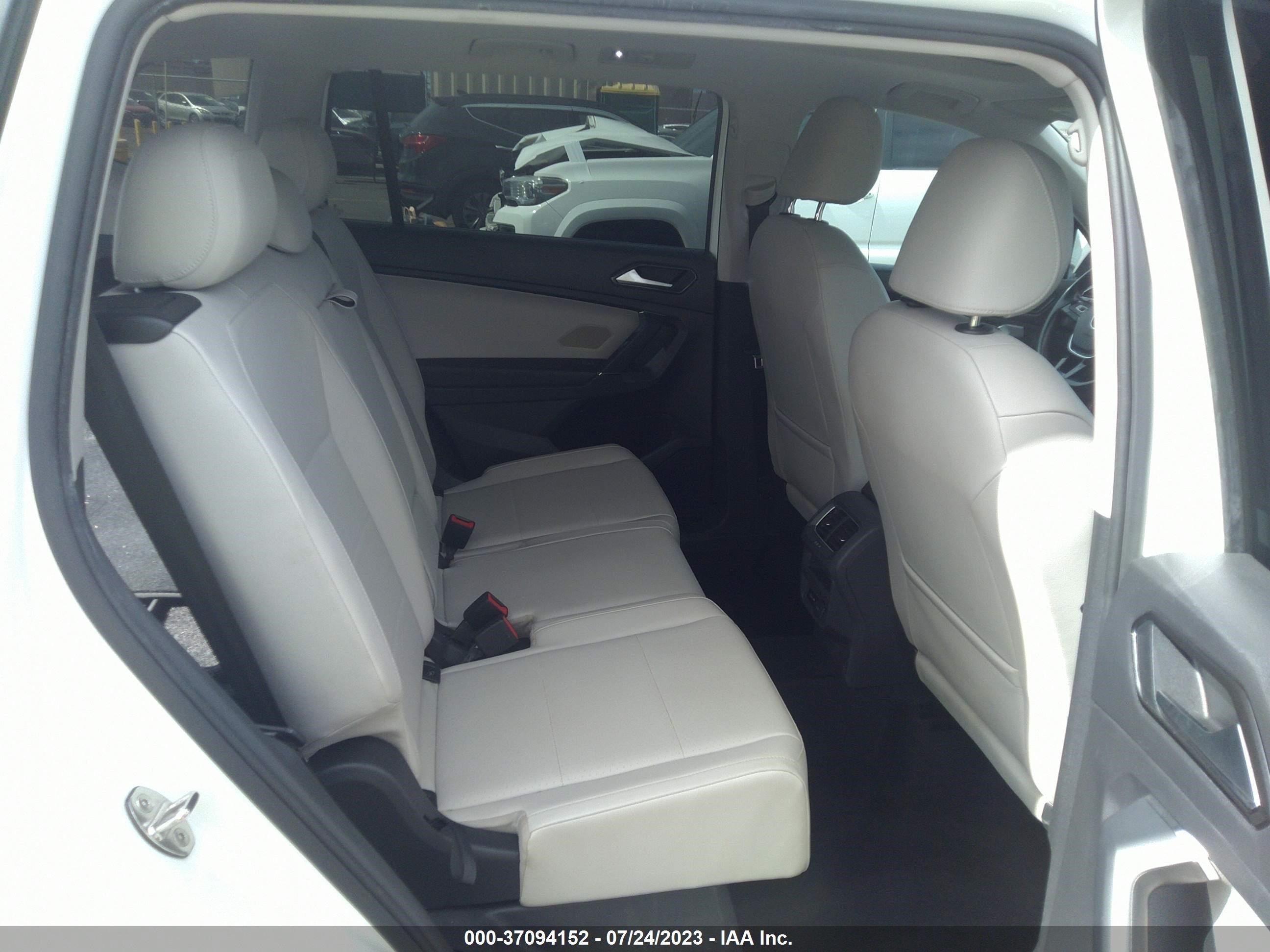 Photo 7 VIN: 3VV3B7AX2JM159436 - VOLKSWAGEN TIGUAN 