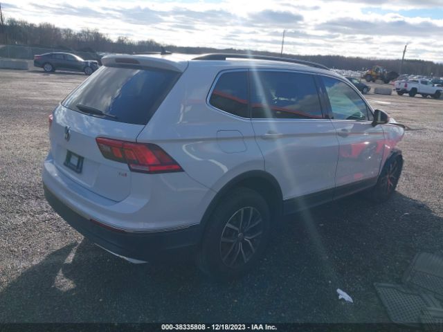 Photo 3 VIN: 3VV3B7AX2JM191674 - VOLKSWAGEN TIGUAN 