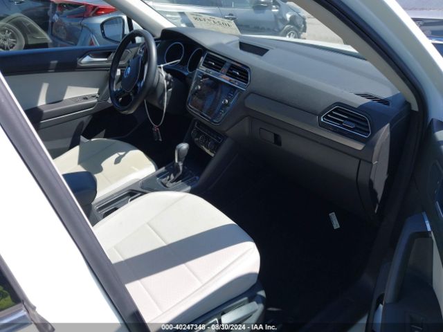 Photo 4 VIN: 3VV3B7AX2KM041789 - VOLKSWAGEN TIGUAN 