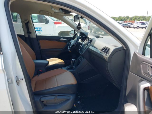 Photo 4 VIN: 3VV3B7AX2KM099448 - VOLKSWAGEN TIGUAN 