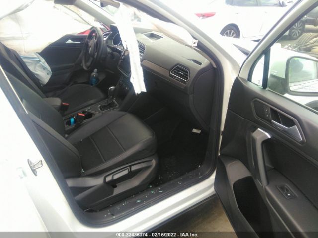 Photo 4 VIN: 3VV3B7AX2KM190476 - VOLKSWAGEN TIGUAN 