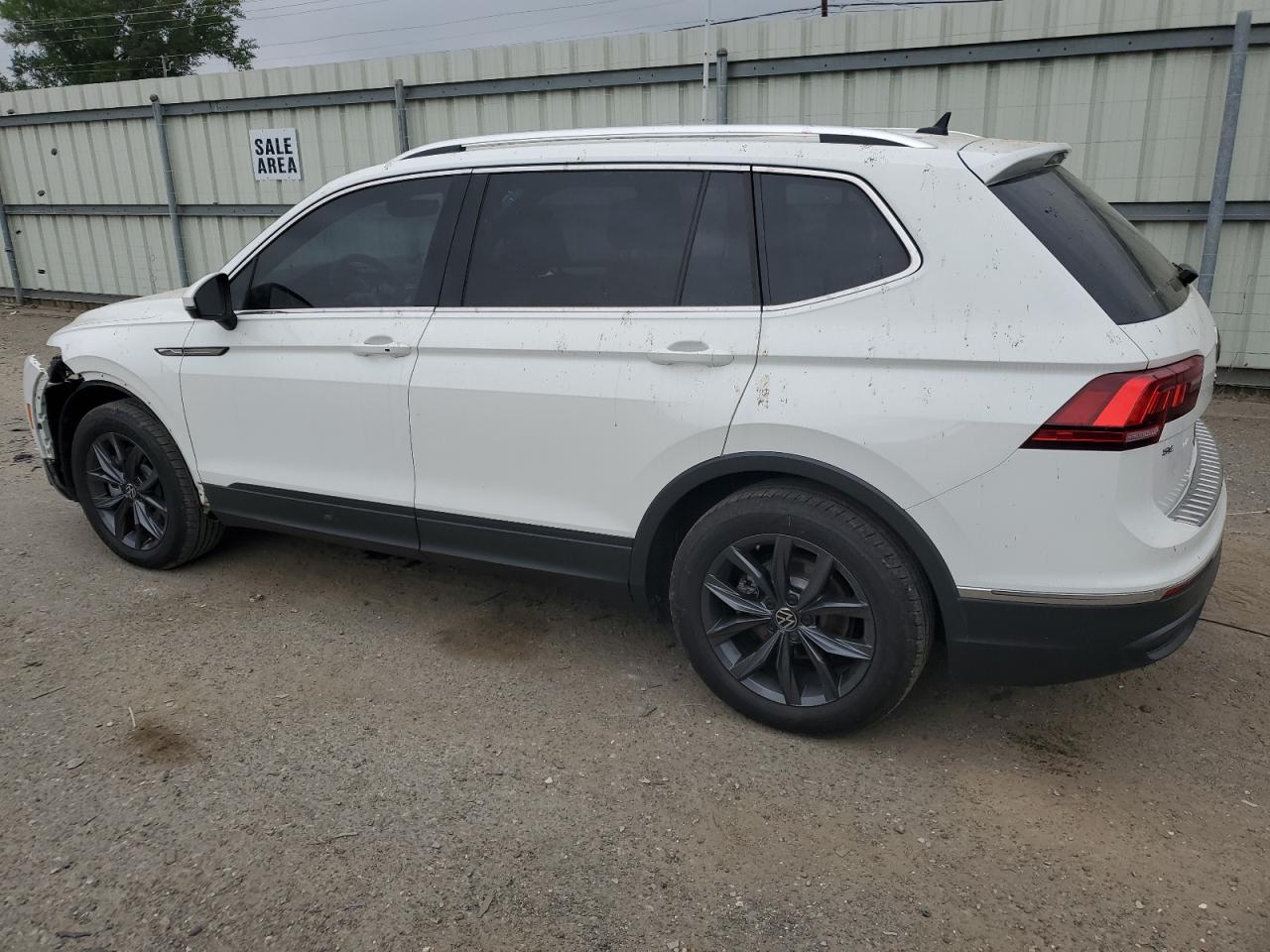 Photo 1 VIN: 3VV3B7AX2NM033082 - VOLKSWAGEN TIGUAN 