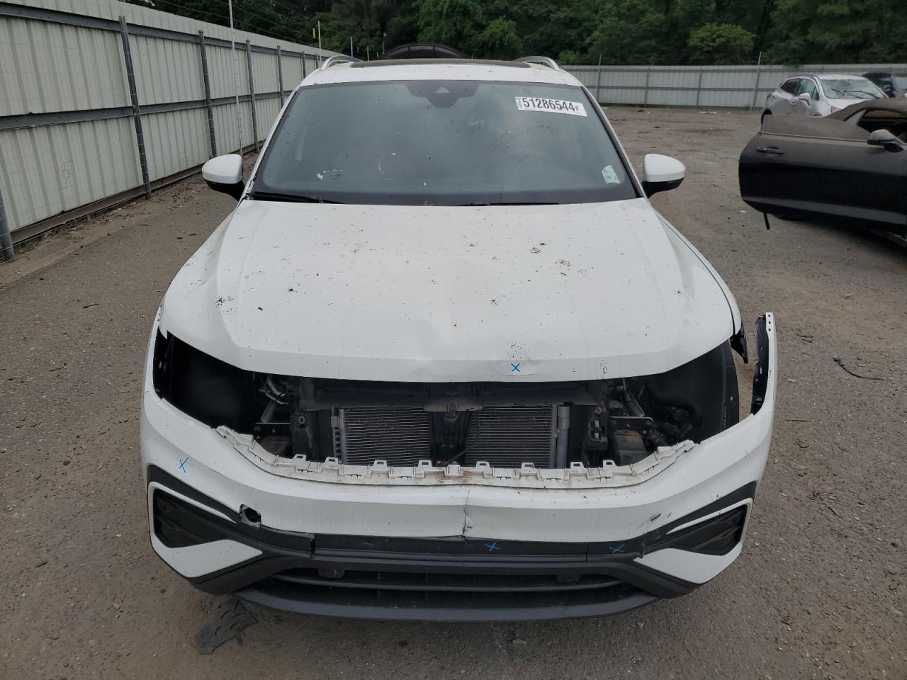 Photo 4 VIN: 3VV3B7AX2NM033082 - VOLKSWAGEN TIGUAN 