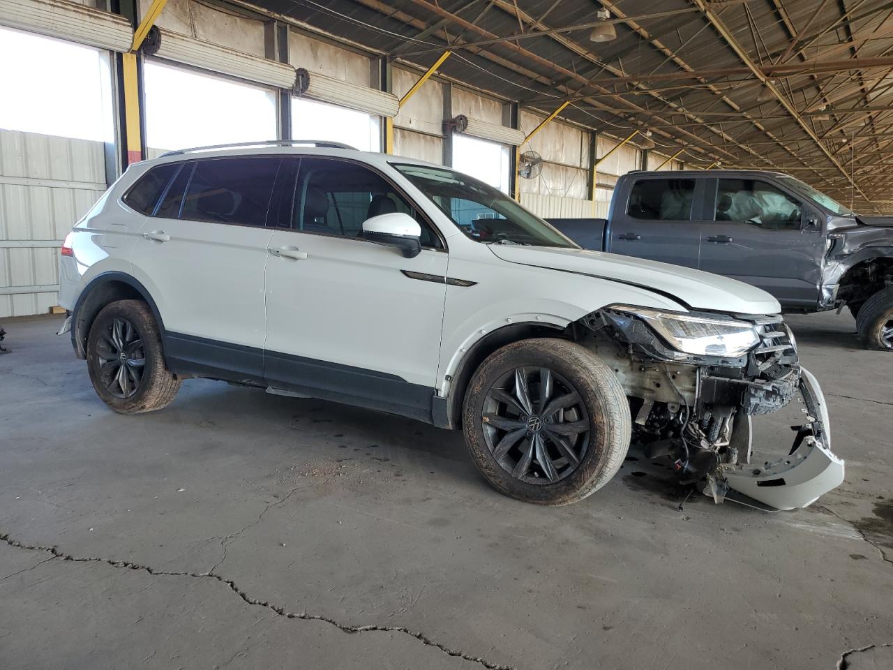 Photo 3 VIN: 3VV3B7AX2NM177330 - VOLKSWAGEN TIGUAN 