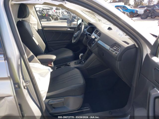 Photo 4 VIN: 3VV3B7AX2PM008847 - VOLKSWAGEN TIGUAN 