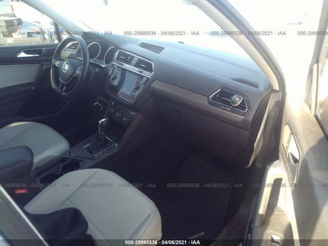 Photo 4 VIN: 3VV3B7AX3JM096928 - VOLKSWAGEN TIGUAN 