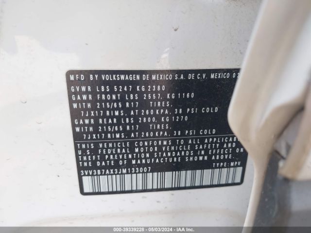 Photo 8 VIN: 3VV3B7AX3JM133007 - VOLKSWAGEN TIGUAN 