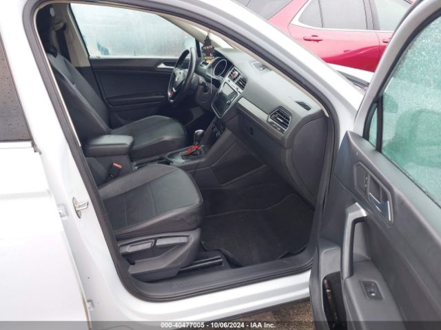 Photo 4 VIN: 3VV3B7AX3KM034012 - VOLKSWAGEN TIGUAN 