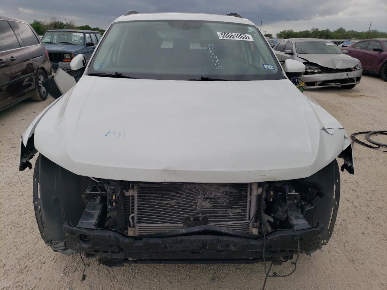 Photo 4 VIN: 3VV3B7AX3LM041169 - VOLKSWAGEN TIGUAN SE 