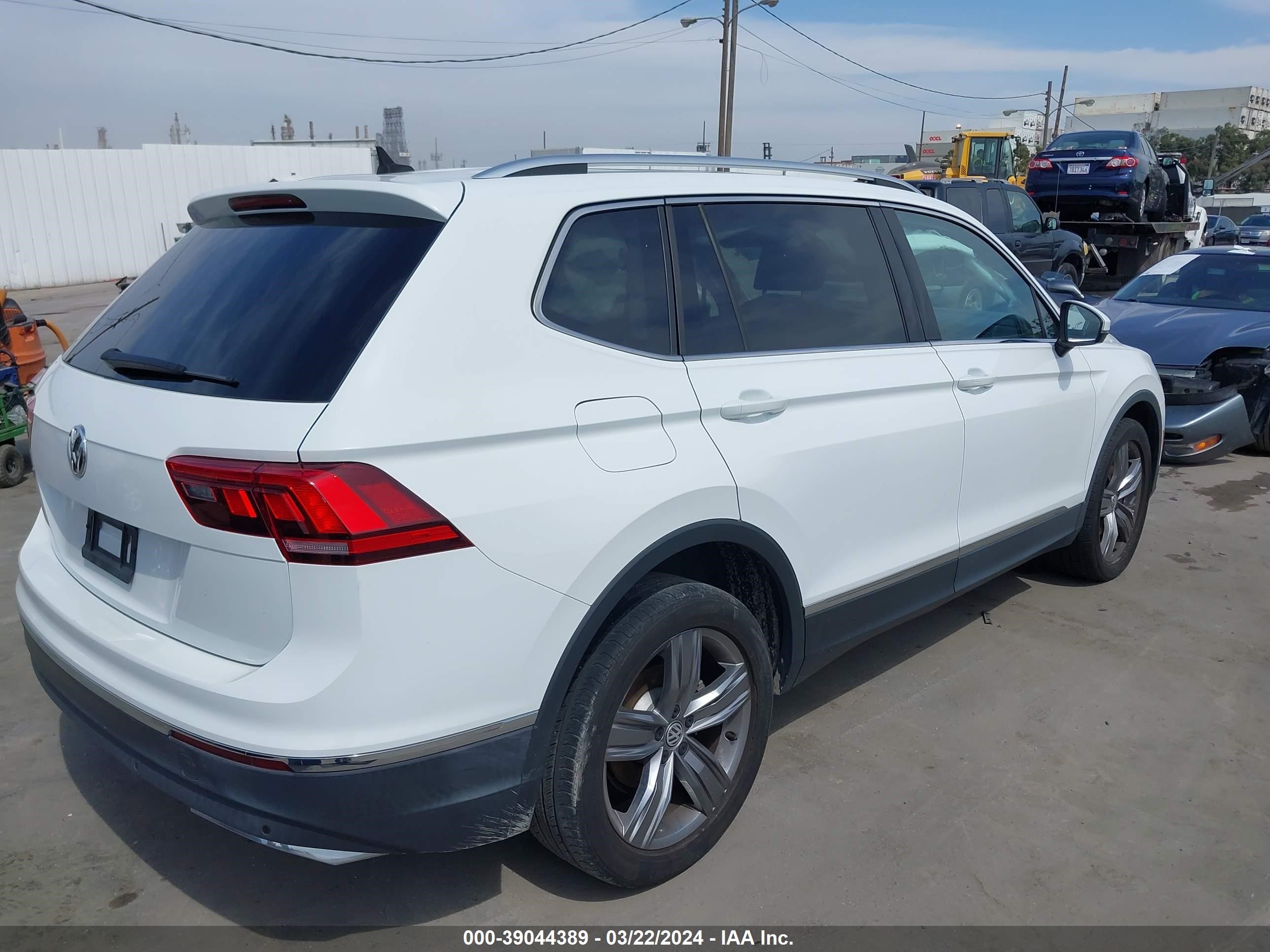 Photo 4 VIN: 3VV3B7AX3LM141000 - VOLKSWAGEN TIGUAN 