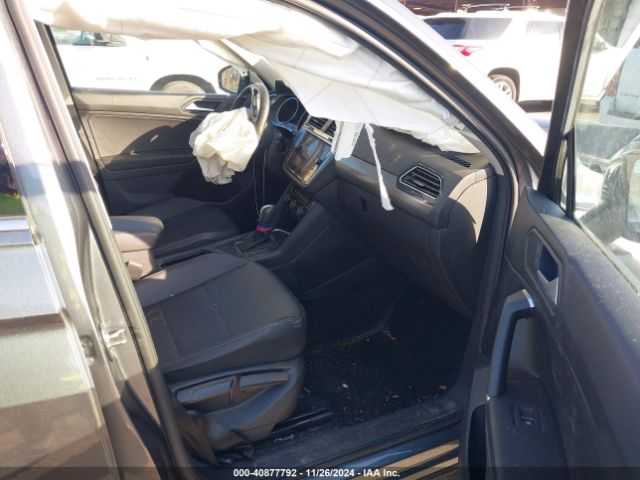 Photo 4 VIN: 3VV3B7AX3LM150571 - VOLKSWAGEN TIGUAN 