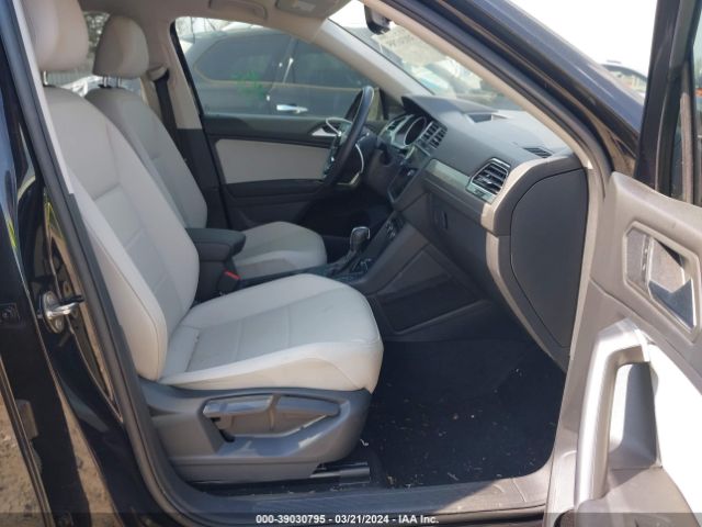 Photo 4 VIN: 3VV3B7AX3MM040895 - VOLKSWAGEN TIGUAN 