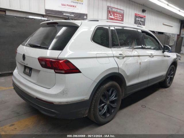 Photo 3 VIN: 3VV3B7AX3NM032278 - VOLKSWAGEN TIGUAN 