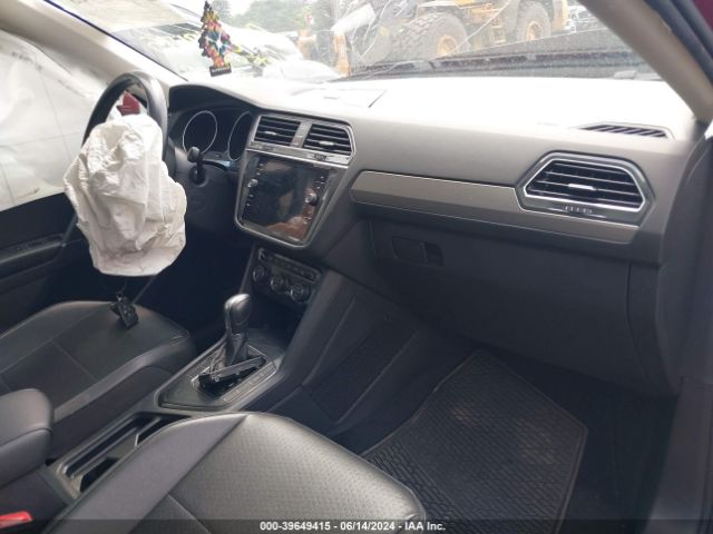 Photo 4 VIN: 3VV3B7AX4JM023566 - VOLKSWAGEN TIGUAN 