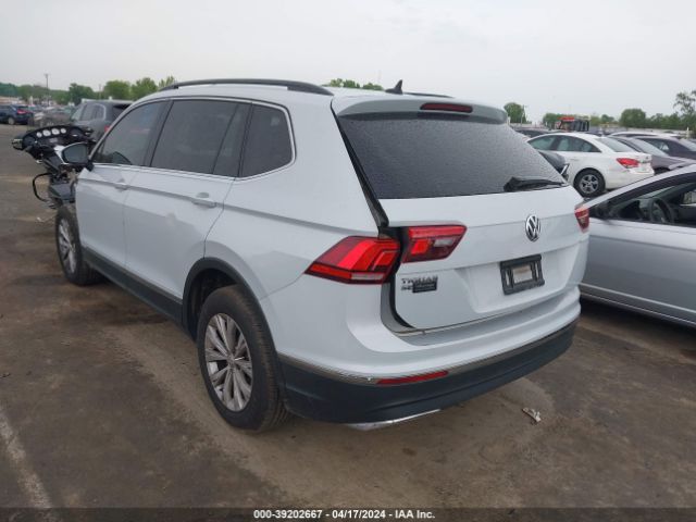 Photo 2 VIN: 3VV3B7AX4JM031523 - VOLKSWAGEN TIGUAN 