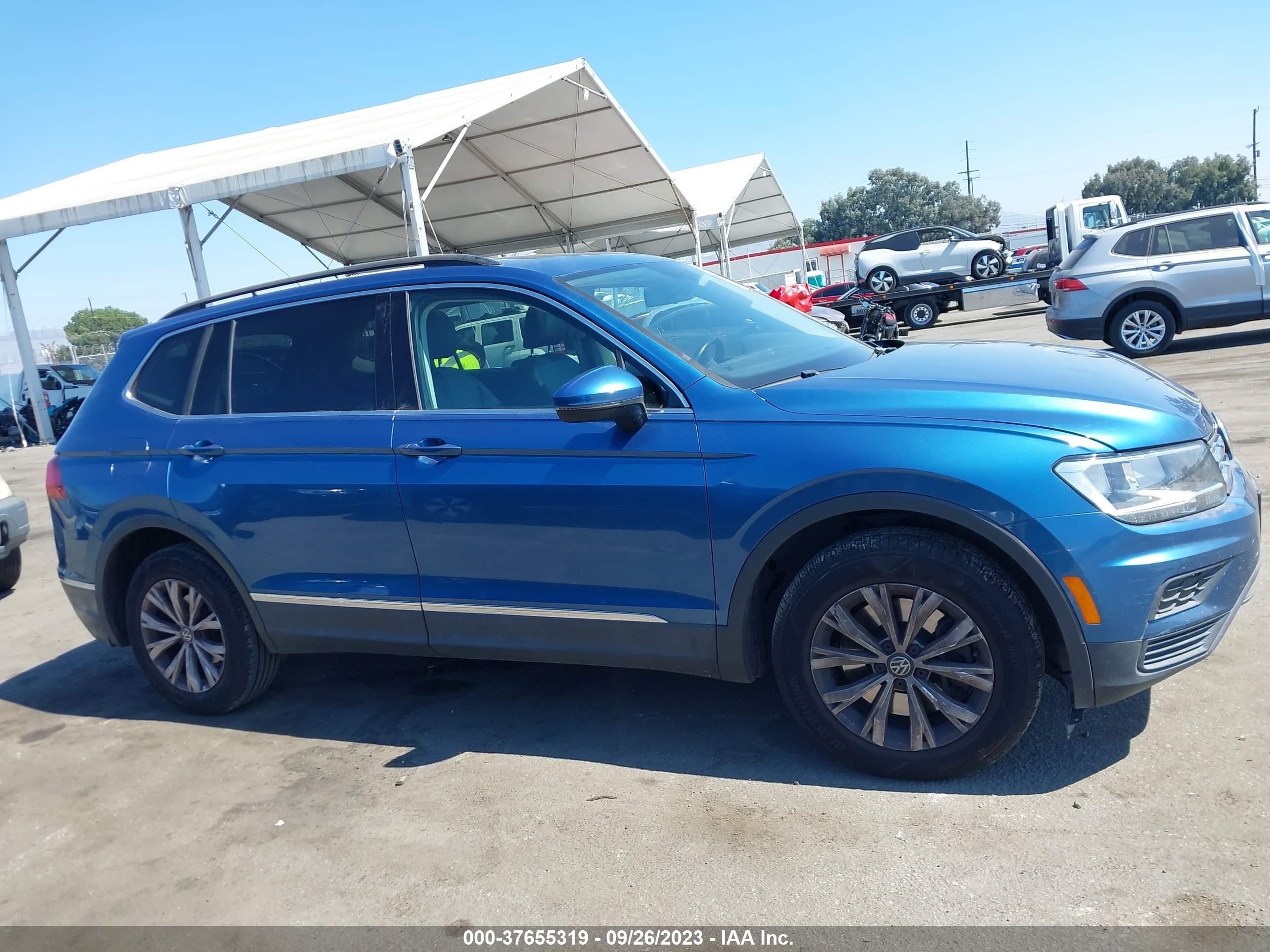 Photo 12 VIN: 3VV3B7AX4JM047592 - VOLKSWAGEN TIGUAN 