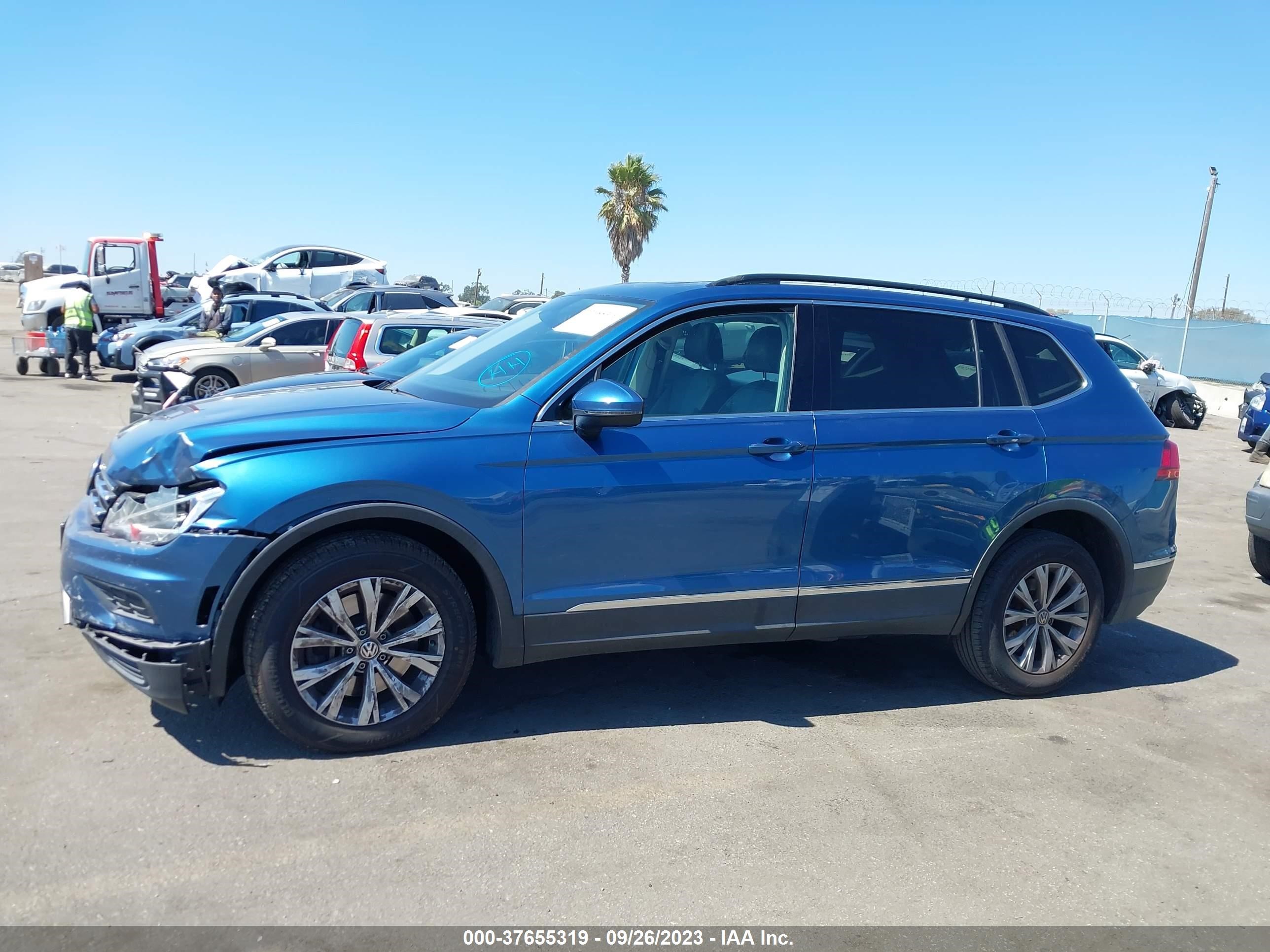 Photo 13 VIN: 3VV3B7AX4JM047592 - VOLKSWAGEN TIGUAN 