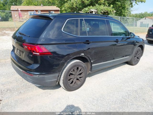 Photo 3 VIN: 3VV3B7AX4JM062433 - VOLKSWAGEN TIGUAN 