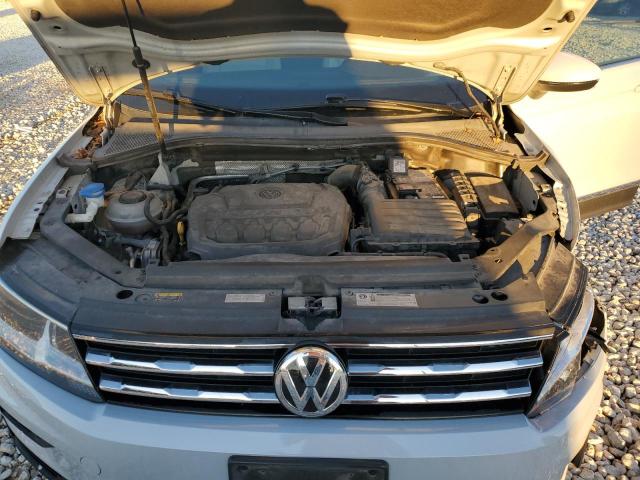 Photo 11 VIN: 3VV3B7AX4JM158059 - VOLKSWAGEN TIGUAN SE 