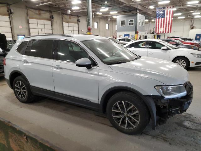 Photo 3 VIN: 3VV3B7AX4KM067844 - VOLKSWAGEN TIGUAN SE 