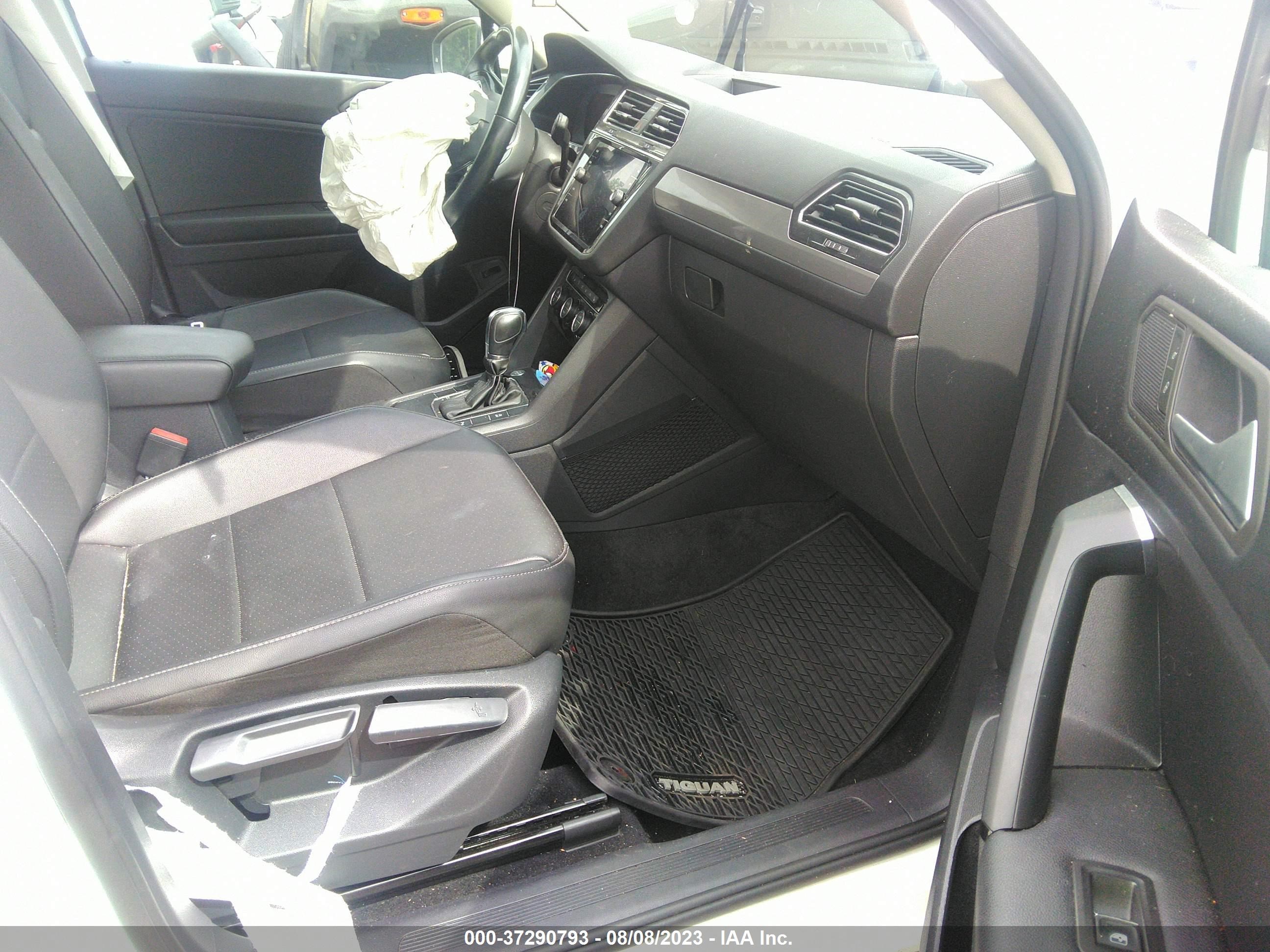 Photo 4 VIN: 3VV3B7AX4KM073322 - VOLKSWAGEN TIGUAN 