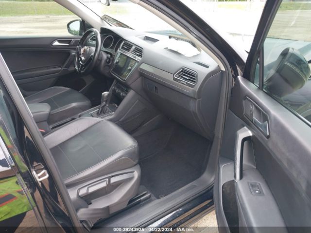 Photo 4 VIN: 3VV3B7AX5JM031305 - VOLKSWAGEN TIGUAN 