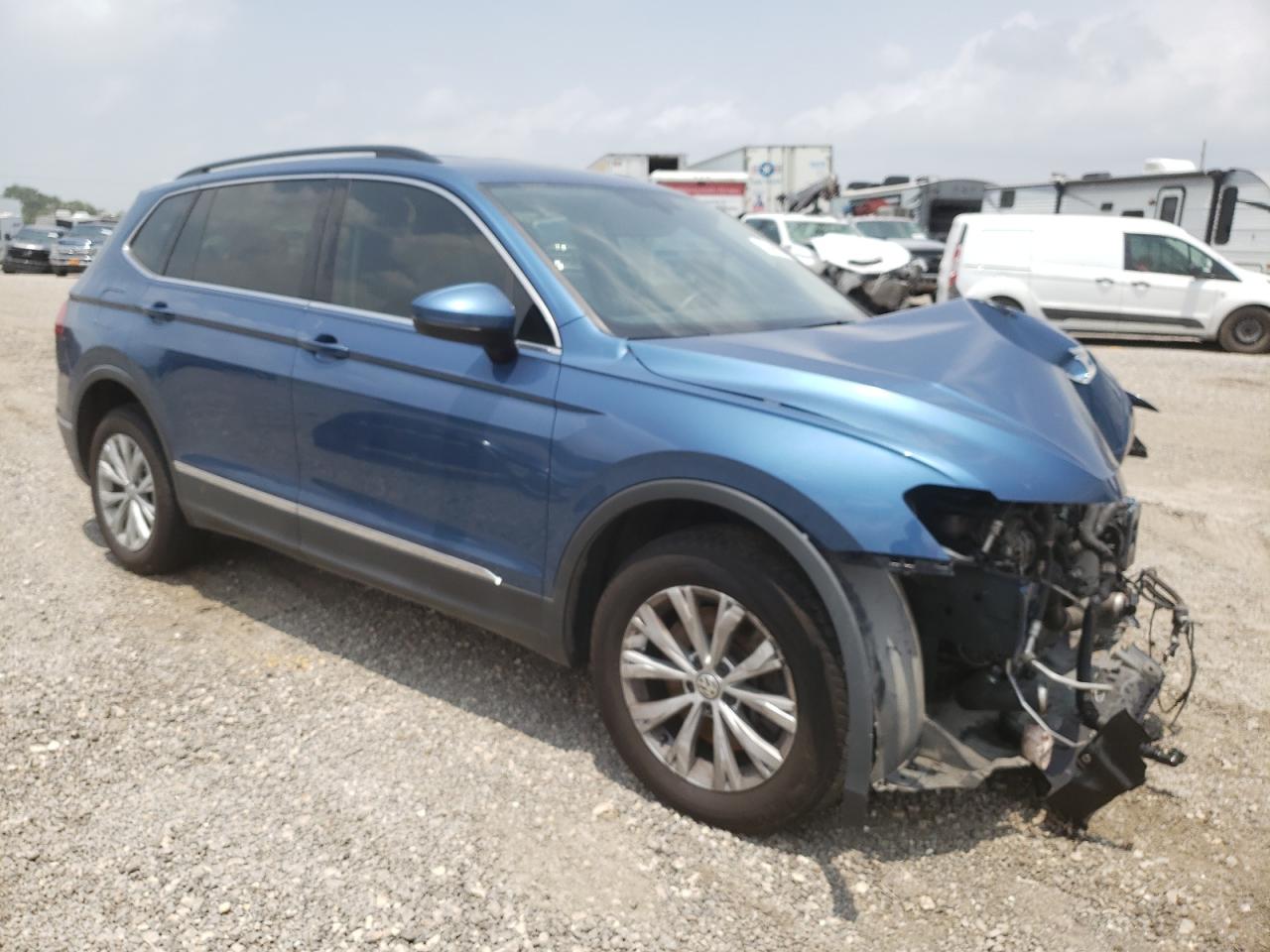 Photo 3 VIN: 3VV3B7AX5JM038626 - VOLKSWAGEN TIGUAN 