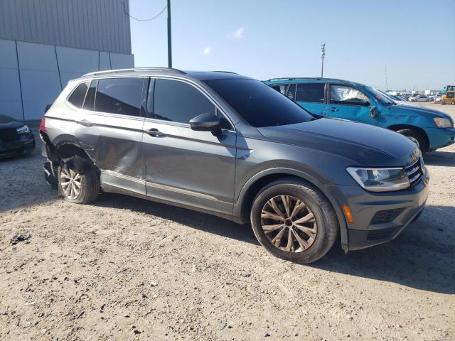 Photo 3 VIN: 3VV3B7AX5JM097952 - VOLKSWAGEN TIGUAN SE 