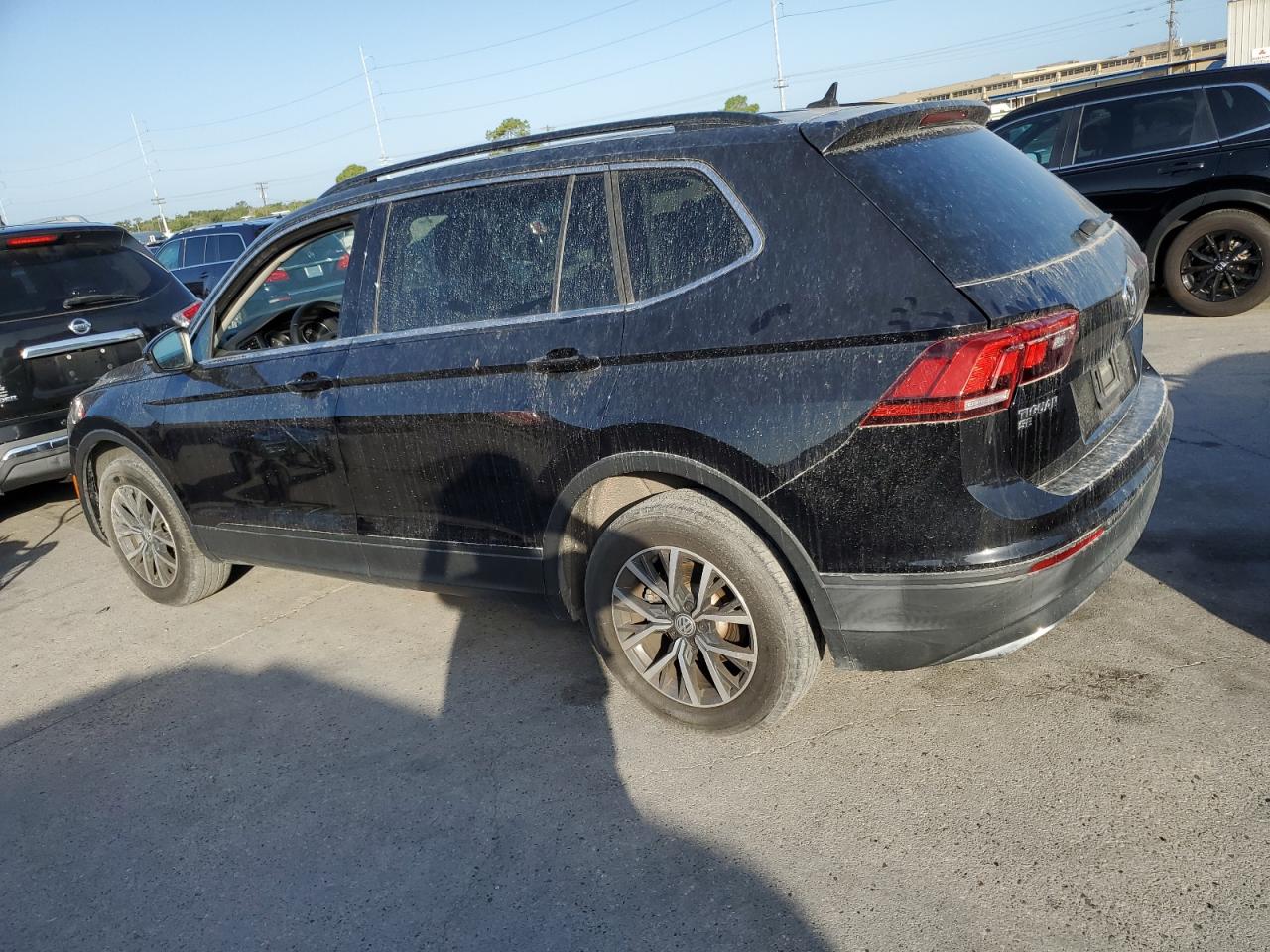 Photo 1 VIN: 3VV3B7AX5KM047165 - VOLKSWAGEN TIGUAN 