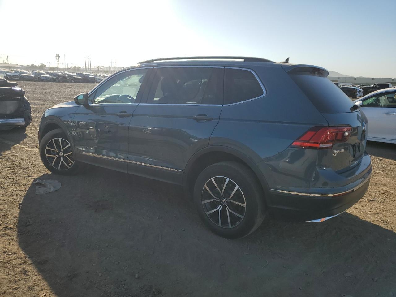 Photo 1 VIN: 3VV3B7AX5MM027842 - VOLKSWAGEN TIGUAN 