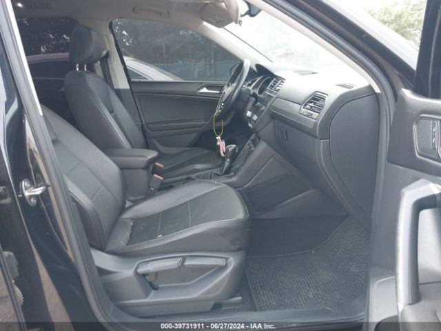 Photo 4 VIN: 3VV3B7AX6JM081114 - VOLKSWAGEN TIGUAN 