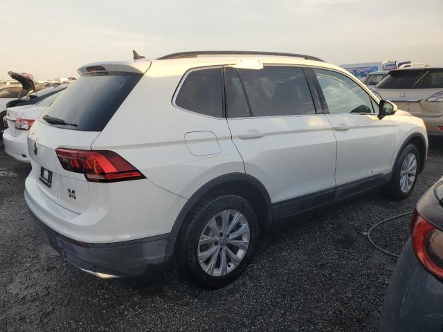 Photo 2 VIN: 3VV3B7AX6KM049779 - VOLKSWAGEN TIGUAN SE 