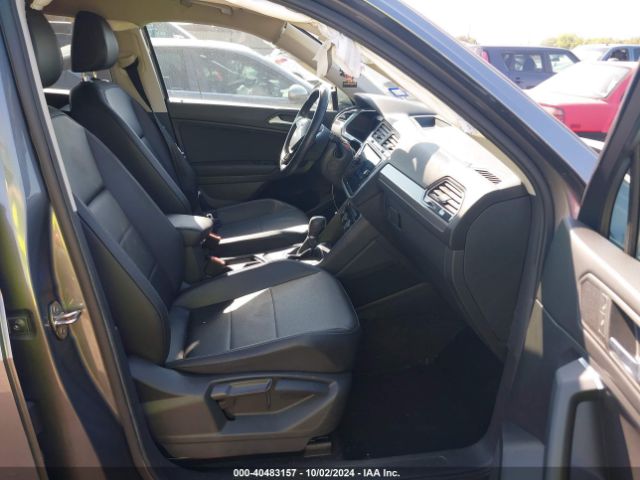 Photo 4 VIN: 3VV3B7AX6KM050964 - VOLKSWAGEN TIGUAN 