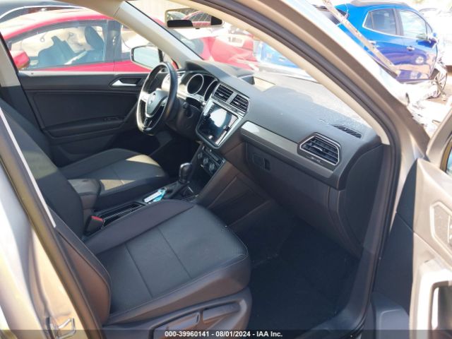 Photo 4 VIN: 3VV3B7AX6KM144990 - VOLKSWAGEN TIGUAN 