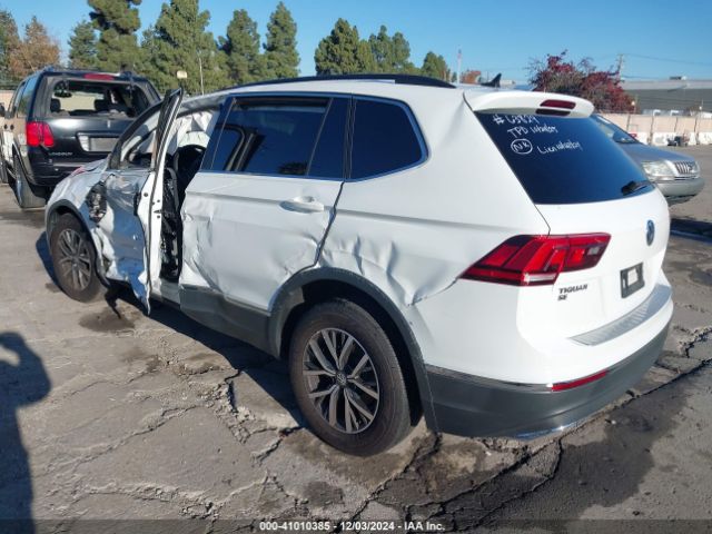 Photo 2 VIN: 3VV3B7AX6LM015312 - VOLKSWAGEN TIGUAN 