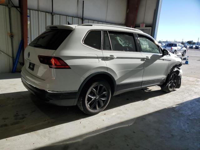 Photo 2 VIN: 3VV3B7AX6RM127441 - VOLKSWAGEN TIGUAN SE 