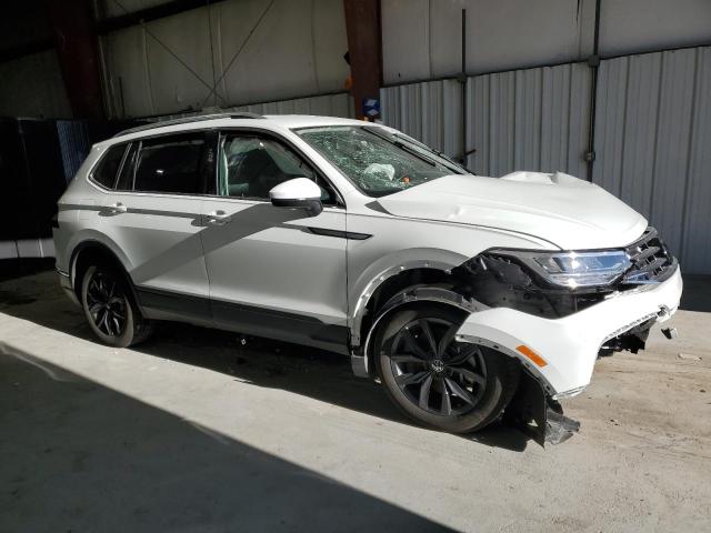 Photo 3 VIN: 3VV3B7AX6RM127441 - VOLKSWAGEN TIGUAN SE 