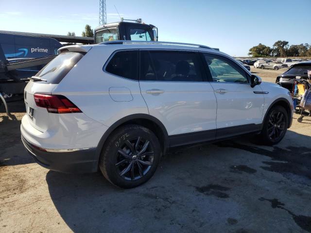 Photo 2 VIN: 3VV3B7AX6RM136950 - VOLKSWAGEN TIGUAN SE 