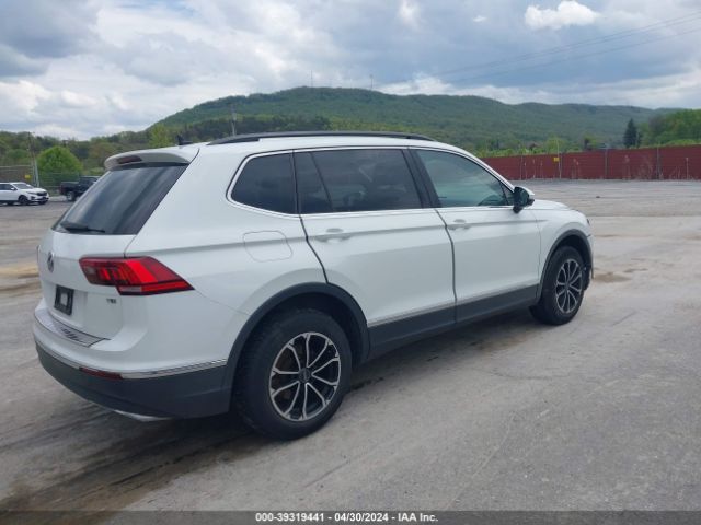 Photo 3 VIN: 3VV3B7AX7JM013078 - VOLKSWAGEN TIGUAN 