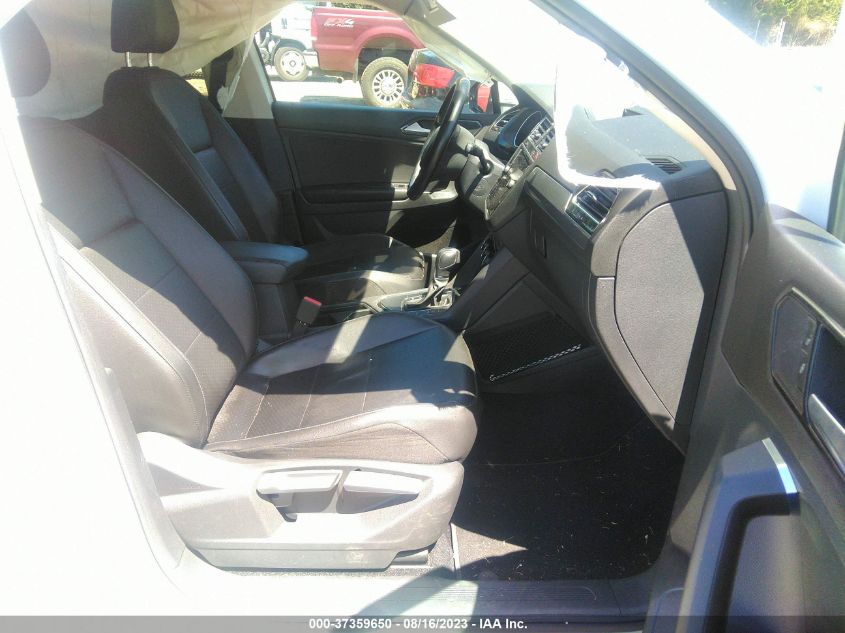 Photo 4 VIN: 3VV3B7AX7JM039261 - VOLKSWAGEN TIGUAN 