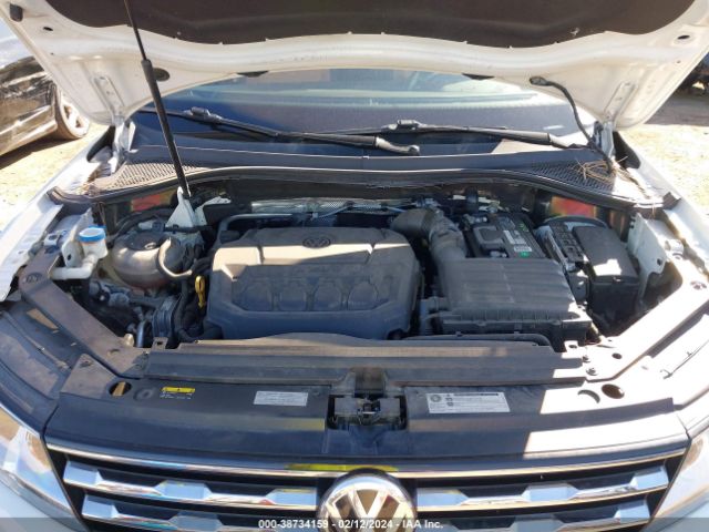 Photo 9 VIN: 3VV3B7AX7JM044802 - VOLKSWAGEN TIGUAN 